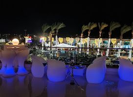 View lounge