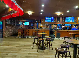 Logie’s on Overton