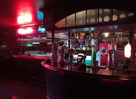 Republic English Pub