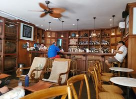 Pedro Mandinga Rum Bar