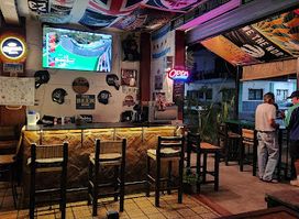 Pinocho's bar