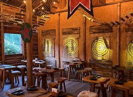 Viking Axes - Pub de Arremesso de Machado