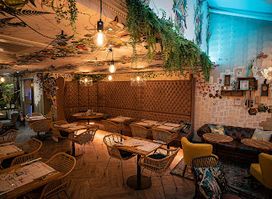 BAHA Bowness - Bar | Restaurant | Live Music