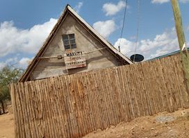 Makuti Bar, Restaurant & Lodgings