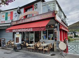 Joan of Arc Cafe