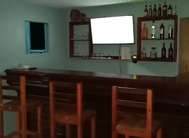 HillSide Bar, Grill & Chill