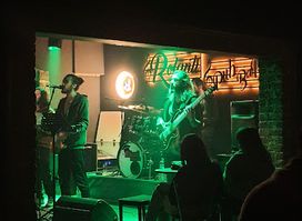 Rölanti Pub Bar