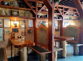 Country Pub