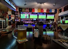 Glory Days FBI - Sports Bar and Grill