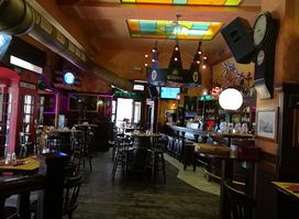 Empire English Pub