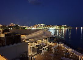 Aqua Club