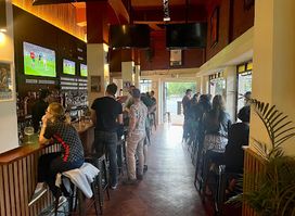 Benchwarmers Sports Bar