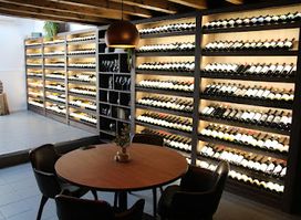 Wine Bar | Garrafeira Baga