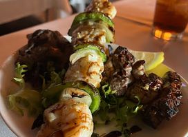 Marek's Harbor Grill