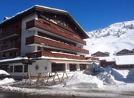 Restaurant & Hotel Hirlanda