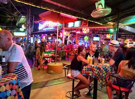 Happy Bar