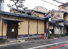 別館 BAR K家