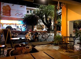 @On’s The Kitchen / Guesthouse