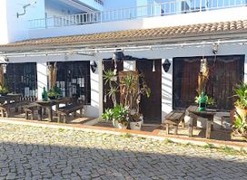 Black Cat's Bar
