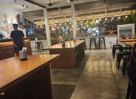 The Bench Sports Bar Canggu