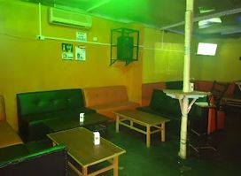 T-rex Sports Bar And Grill