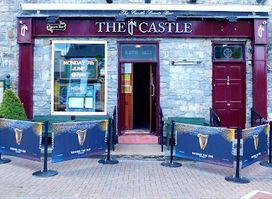 The Castle Sports & Gastro Bar Belturbet