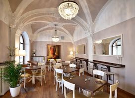 Ape Wine Bar