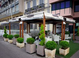 Parthenope Bar
