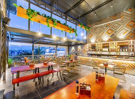 Altitude Kitchen & Bar