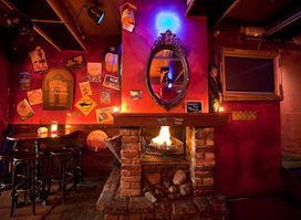 Chaplin's Pub