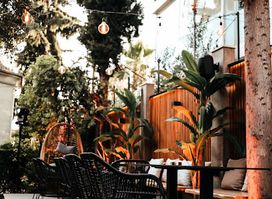 LAMBU Lounge