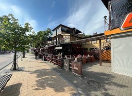 Resort Pub