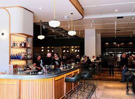Railway Hotel Gosford Bar & Steakhouse
