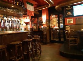 Mac Gowan Pub