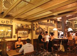 Camden Town Pub - La Malagueta