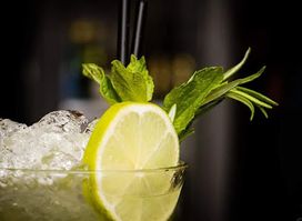 Lock & Hatters Drinkery