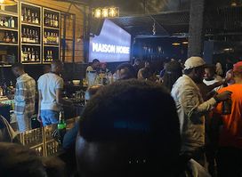 Maison Noire Bar & Restaurant