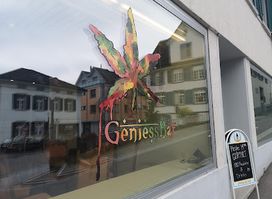GeniessBar