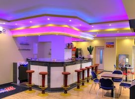 Sports Bar und Café Bar