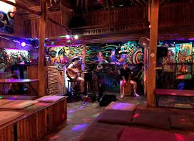 Boom Bar