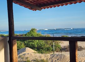 Islander Bar