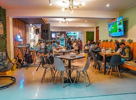 Charada Food And Drinks