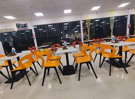 Bolly vista family restaurant