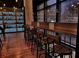Methexis Wine Concept Bar & Shop