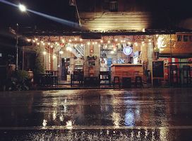 Nomad craftbeer&cafe’