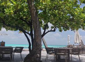 Kuredi Bar