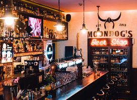 Moondog's Bar & Grill