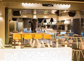 lobby cafe bar