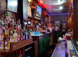 Jeremiah's Restaurant & Lounge