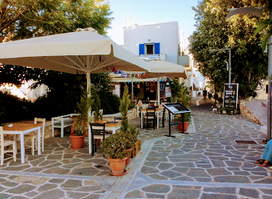 The Jolly Roger pub Paroikia